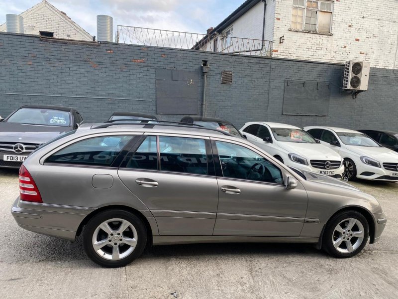 MERCEDES-BENZ C CLASS