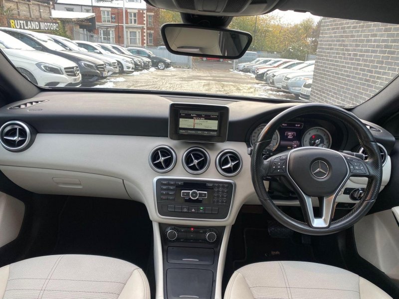 MERCEDES-BENZ A CLASS