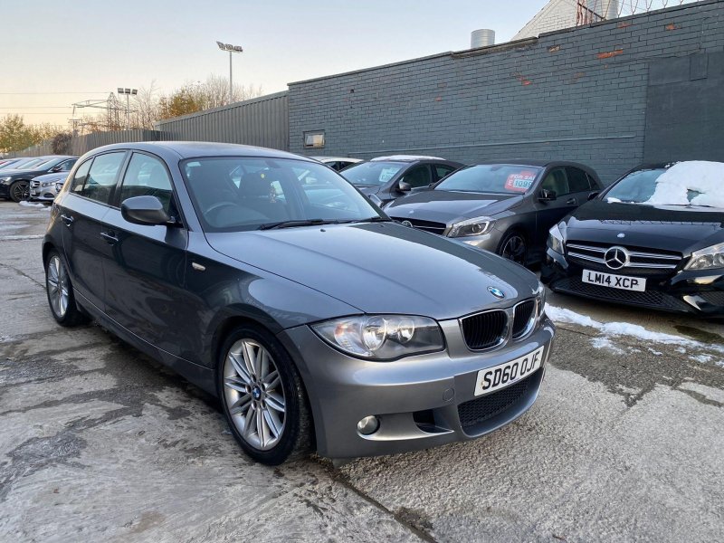 BMW 1 SERIES