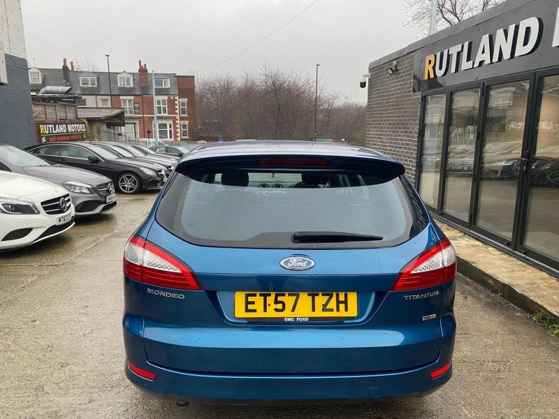 FORD MONDEO