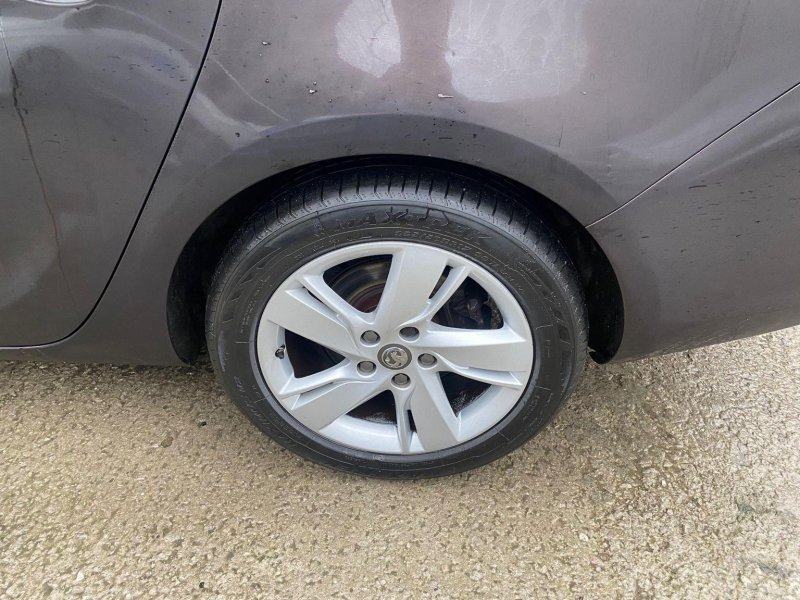 VAUXHALL ASTRA