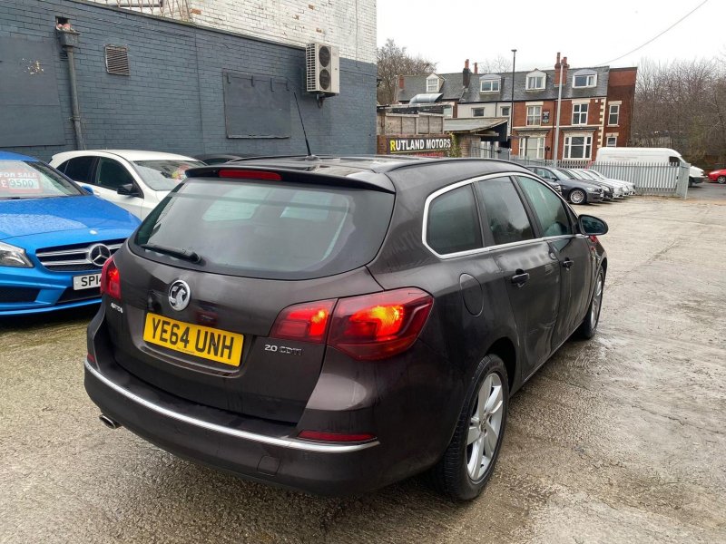 VAUXHALL ASTRA