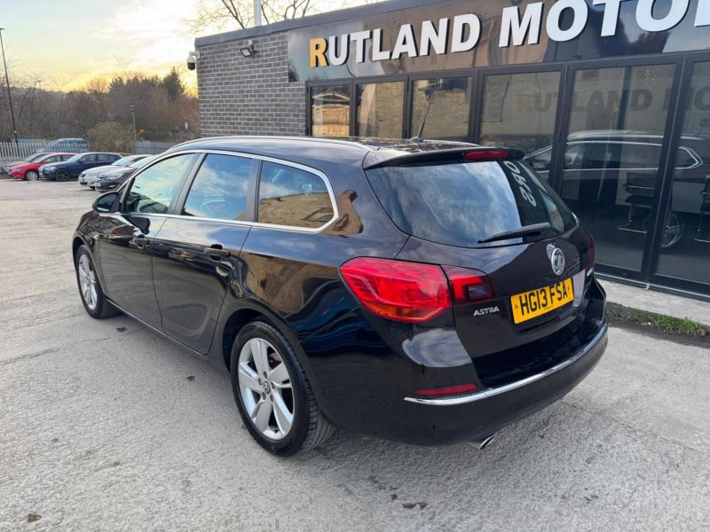 VAUXHALL ASTRA