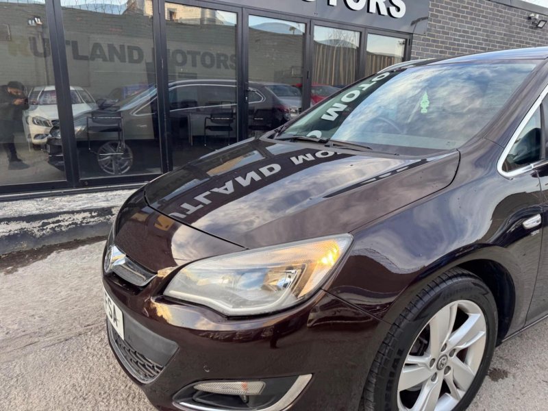 VAUXHALL ASTRA