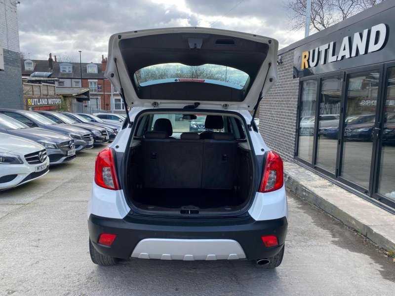 VAUXHALL MOKKA