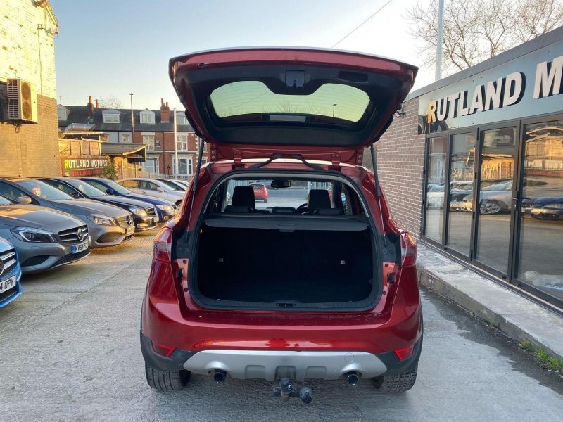 FORD KUGA