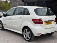 MERCEDES-BENZ B CLASS