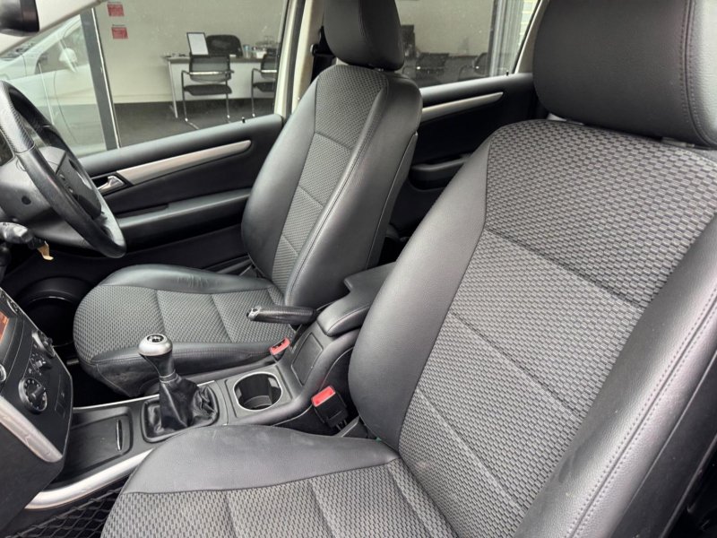 MERCEDES-BENZ B CLASS