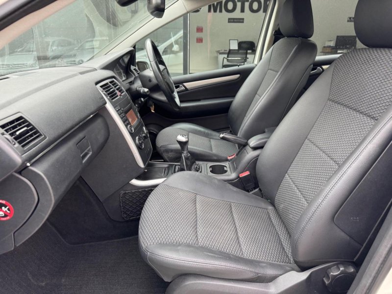 MERCEDES-BENZ B CLASS