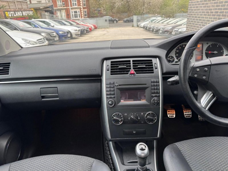 MERCEDES-BENZ B CLASS