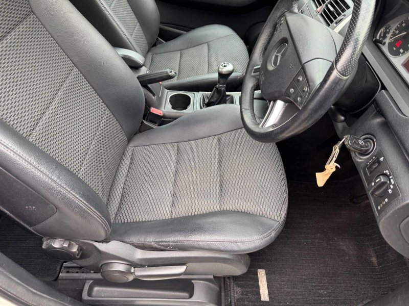 MERCEDES-BENZ B CLASS