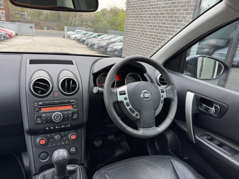 NISSAN QASHQAI