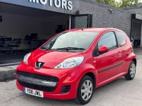PEUGEOT 107