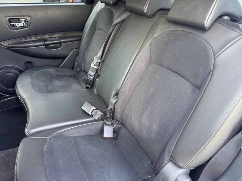 NISSAN QASHQAI+2