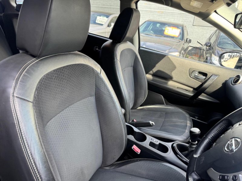 NISSAN QASHQAI+2
