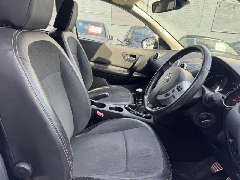 NISSAN QASHQAI+2