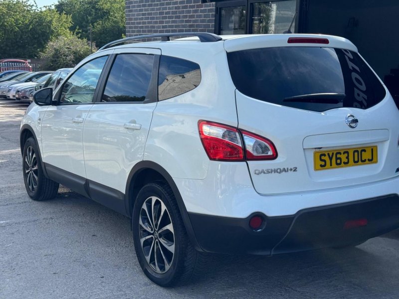NISSAN QASHQAI+2