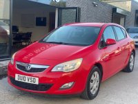 VAUXHALL ASTRA