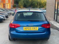AUDI A4 AVANT