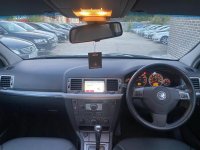 VAUXHALL VECTRA