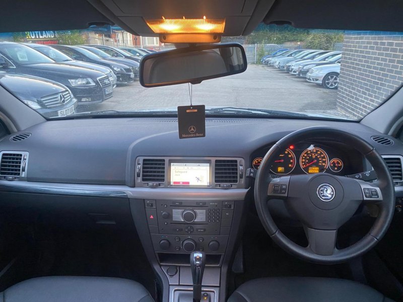 VAUXHALL VECTRA