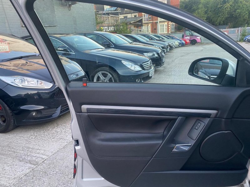 VAUXHALL VECTRA
