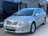 TOYOTA AVENSIS